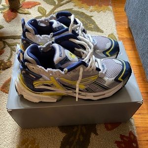 Balenciaga Runner Blue/Yellow/Gray SIZE 45